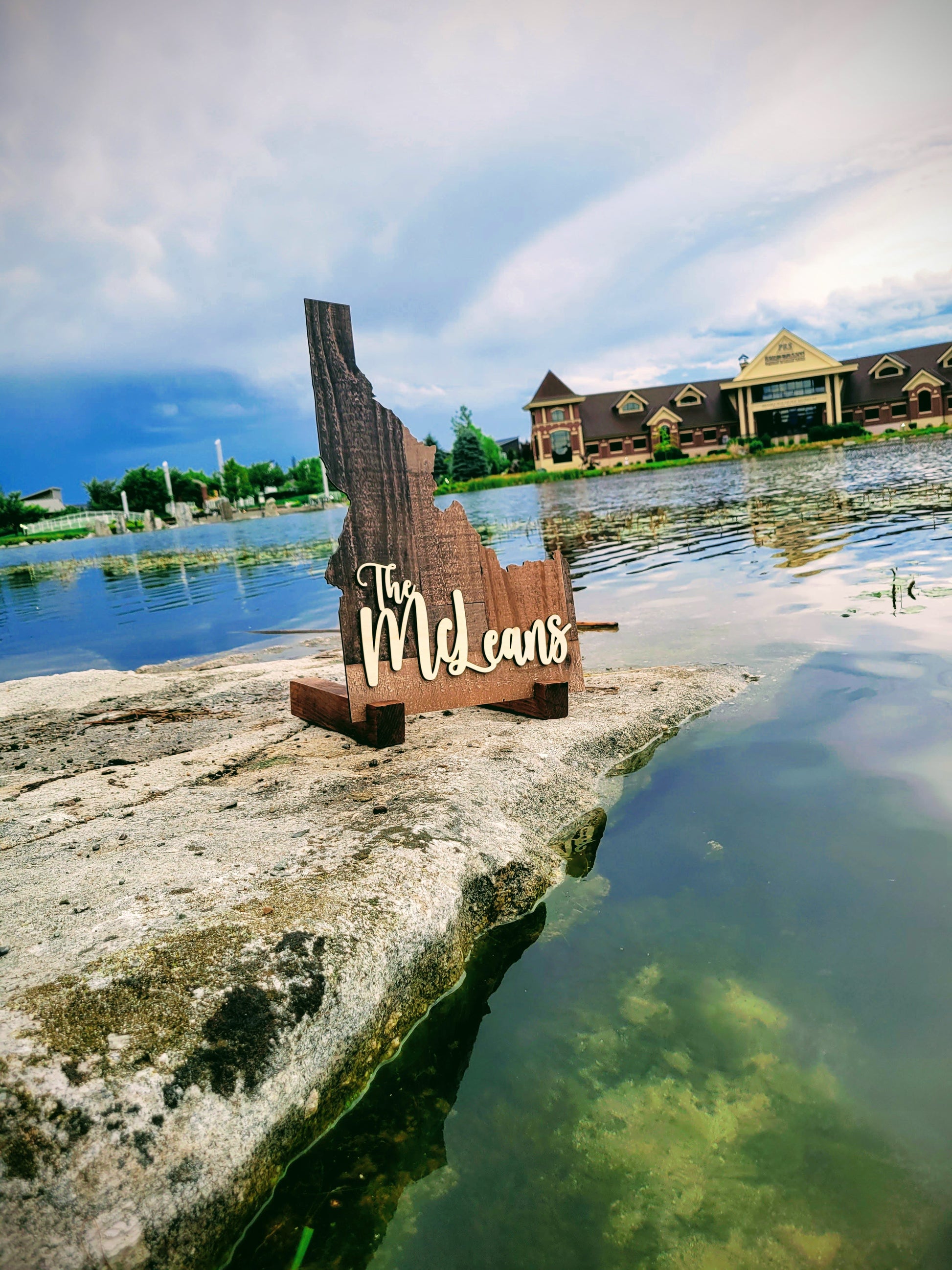 State Sign with Customized Name