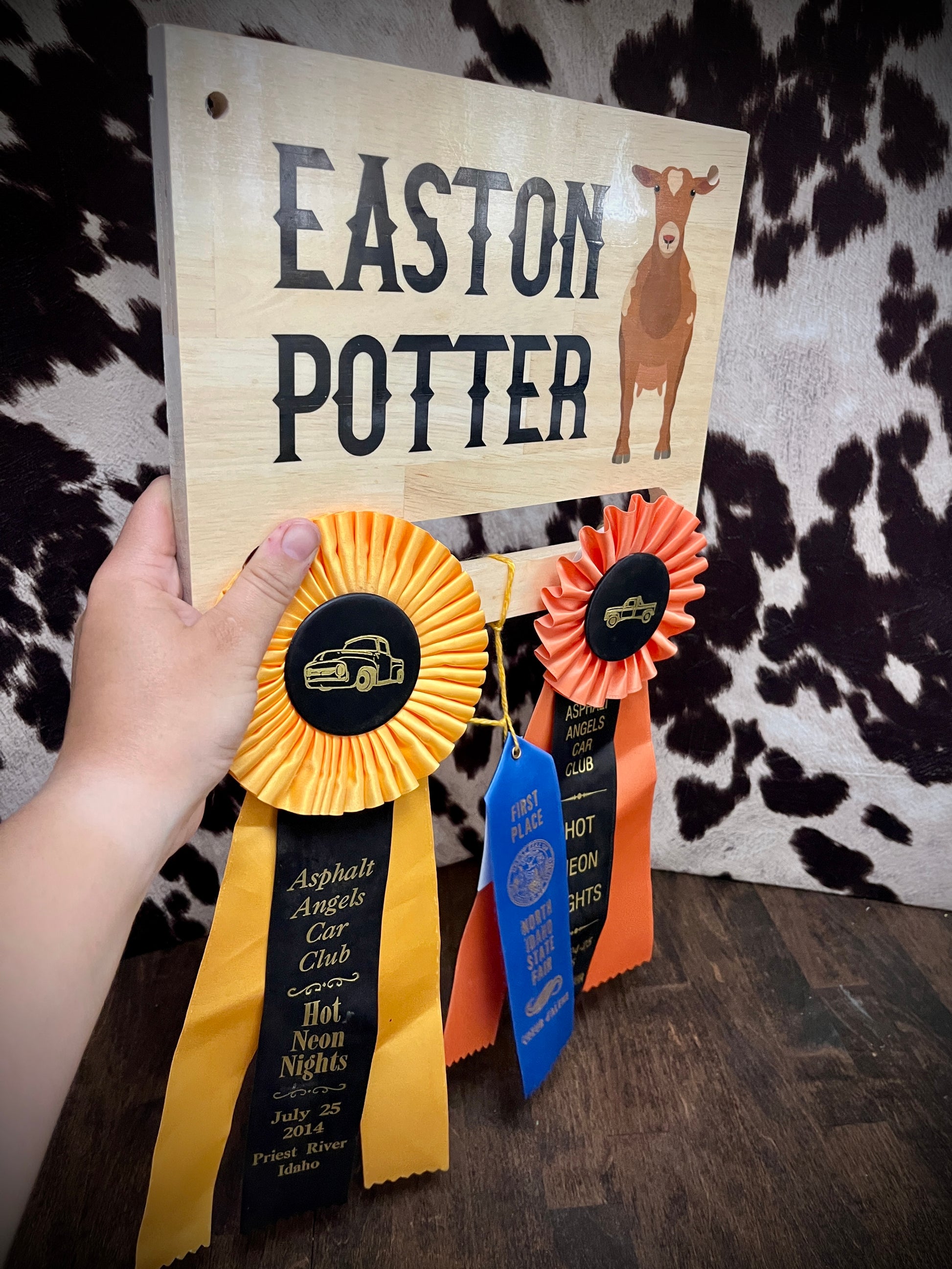Livestock ribbon holder - stall sign - fair - award plaque